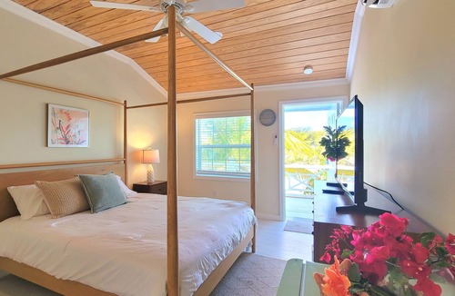 George Town Hotel | Exuma Yacht Club Resort & Marina Limited