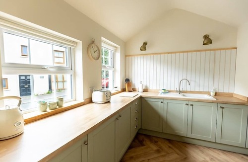 Cark House | Family & Friends Retreat with Hot Tub Rental
