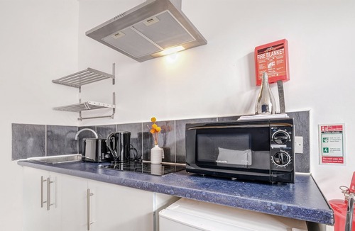 Sudbury Apartment | Fernbank Rooms Sudbury Hill, Harrow,Self-Contained Studios with En-Suite - Apt01