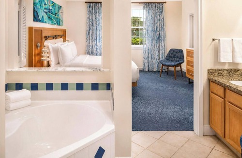 Paradise Island Resort | 𝐅𝐢𝐧𝐝𝐢𝐧𝐠 𝐌𝐞𝐢𝐥𝐢-Incredible Atlantis Waterpark w/Harborside Resort stay