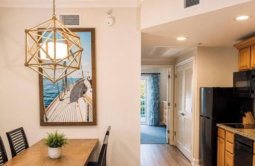 Paradise Island Resort | 𝐅𝐢𝐧𝐝𝐢𝐧𝐠 𝐌𝐞𝐢𝐥𝐢 Offers: Harborside Resort+Atlantis Waterpark Amenities