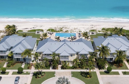 Jimmy Hill House | Finest Beachfront on Exuma…Welcome to Endless Blue