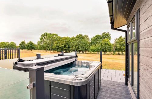 Cambridge Ski Chalet | Finest Retreats - Cambridge Luxury Lodge