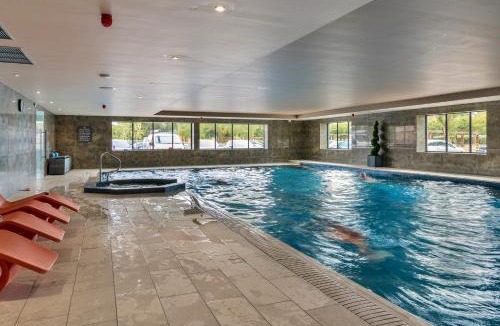 Cambridge Ski Chalet | Finest Retreats - Churchill Luxury Lodge