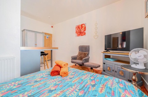 Bispham Apartment | First Floor Studio Apartment at Sea-Cote
