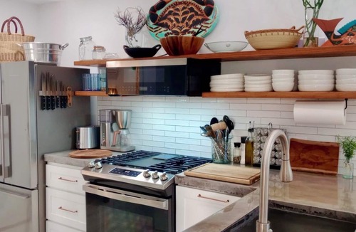 Hope Town Cottage | Fish Cottage - Quiet Comfort, Perfectly Placed