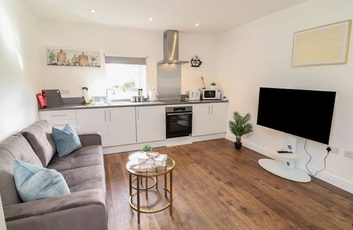 Peterborough Apartment | Four at 11 Thorpe Road, Peterborough