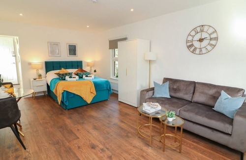 Peterborough Apartment | Four at 11 Thorpe Road, Peterborough