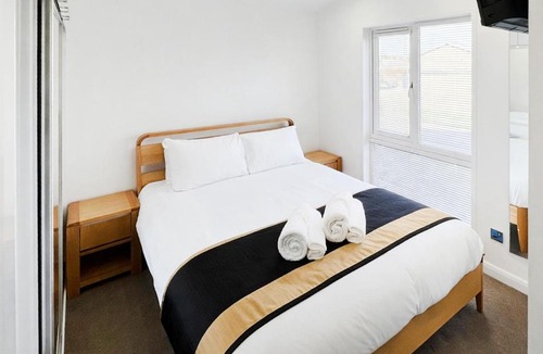 Westmarsh Resort | Foxhunter Park