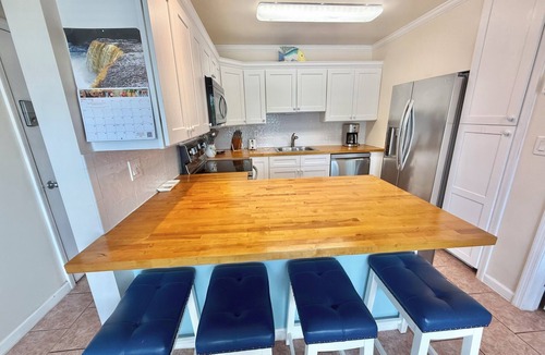 Treasure Cay Villa | FUN IN THE SUN. 2-bedroom villa in lovely Treasure Cay with AC comfort
