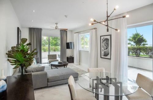 Nassau Apartment | Garden Villa Condo at ONE Cable Beach