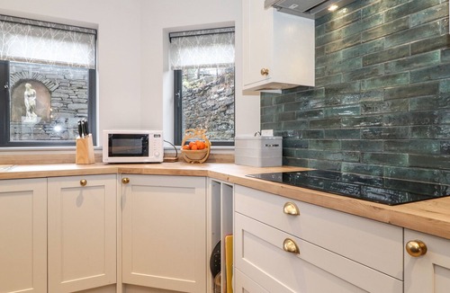 Ambleside House | GARTH HILL HOUSE, pet friendly, luxury holiday cottage in Ambleside