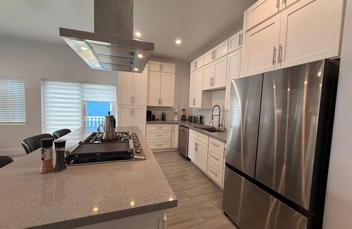 Downtown Nassau House | Gated Community Home Private Pool, Near Beach!