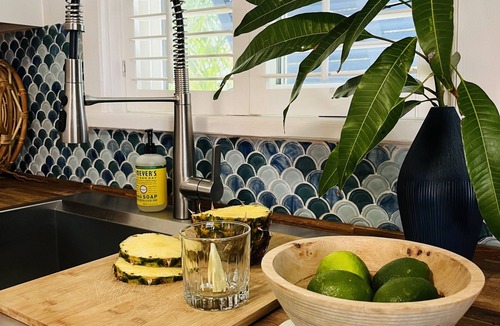 Spanish Wells House | 🇧🇸 GEAUX FISH Spanish Wells Sea Swings kayak beach snorkel gear! FREE GIFT 🏝️🩵💛🖤🇧🇸