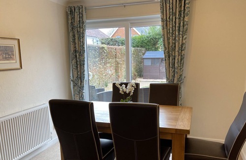 New Forest District House | Generously Proportioned 3 bedroom cottage