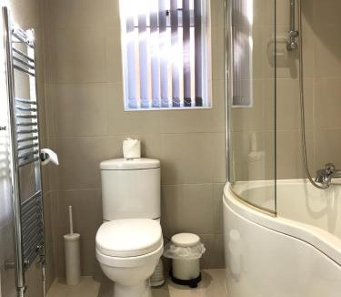 Wolverhampton Apartment | Glaisdale Apartment