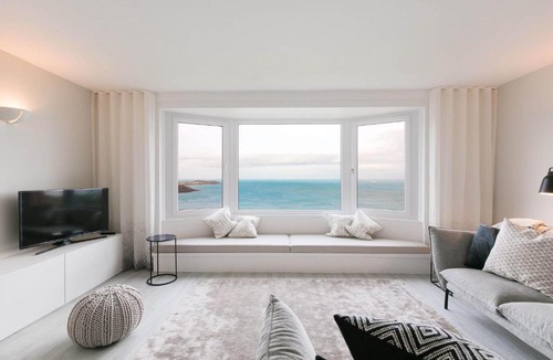 Carbis Bay Apartment | Golden Heights