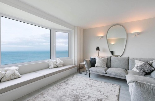Carbis Bay Apartment | Golden Heights