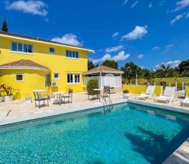 Westwind Bed & Breakfast | Golden Palms House