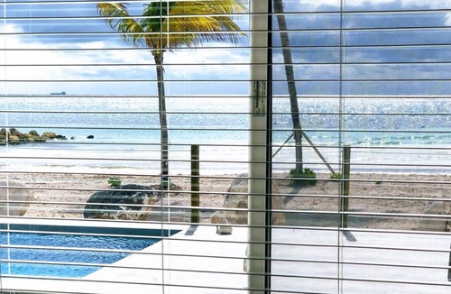 Bahamas Terrace House | GoldenEye- Beach Villa With Dock