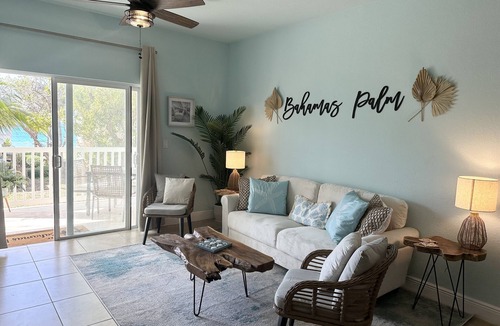Alice Town Condo | GORGEOUS! "Bahamas Palm" Ocean View! Cozy and Remodeled! Bimini Bay/North Bimini