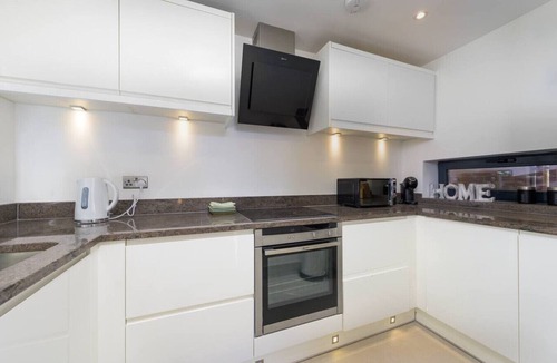 Frognal and Fitzjohns House | Gorgeous Hampstead Home