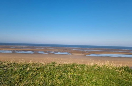 Bispham Apartment | Granada Apartments Queens Mansions
