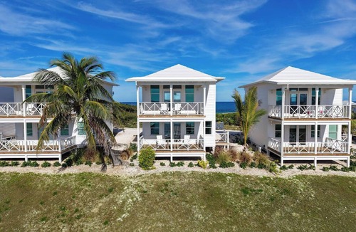 Great Guana Cay Villa | Great Guana Cay 1-Bedroom, 2-Story Pet-Friendly Villa Overlooking Sea of Abaco
