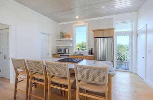Great Guana Cay Villa | Great Guana Cay Abaco Bahamas Spacious 4-BR Home Perfect for Families, Friends