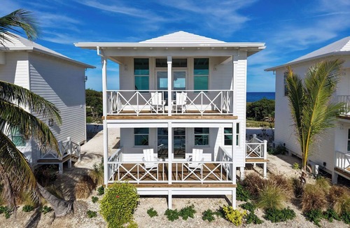 Great Guana Cay Villa | Great Guana Cay, Abaco, Bahamas 1-BR, 2-Story Villa overlooking Sea of Abaco