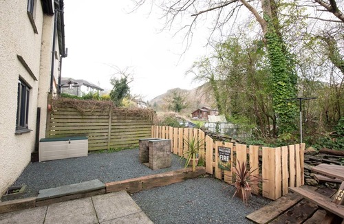 Coniston Cottage | Green Beck Cottage Coniston - a cottage that sleeps 5 guests in 3 bedrooms