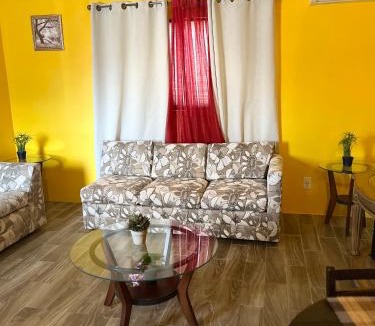 Nassau Apartment | Gregory's Place