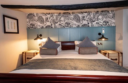 Knowle Sands Hotel | Greswolde Arms by Chef & Brewer Collection
