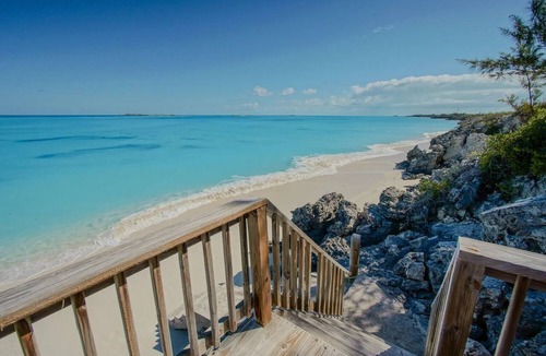 Forbes Hill House | Greystone Villa: 7-Bedroom Oceanfront Luxury on a Private Exuma Beach