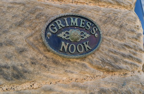 Staithes Apartment | GRIMES NOOK, pet friendly, character holiday cottage in Staithes