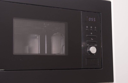 Liverpool City Centre Apartment | GuestReady - Monochromatic Retreat