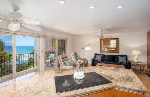 Kihei House | Hale Hui Kai 208, Renovated, Ocean View, Split AC