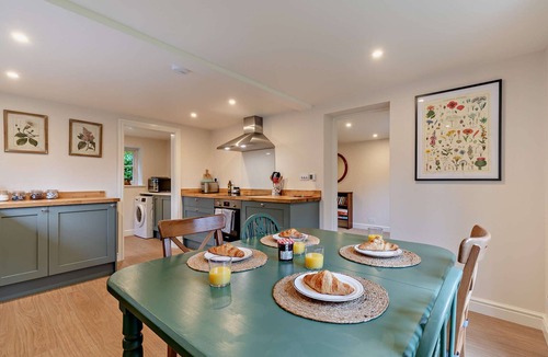 Stone House | Hall Cottage - Two Bedroom House, Sleeps 4