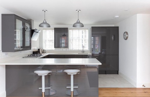 Eton Apartment | Hampden Apartments - The Louis