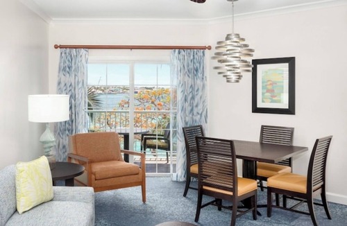 Paradise Island Resort | Harborside at Atlantis - 1 Bedroom Deluxe Villa. 4 Atlantis wristbands included!