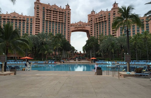 Paradise Island Villa | Harborside Resort at Atlantis 1 Bedroom Villa, avail Feb 13-20, 2027, Sleeps 4