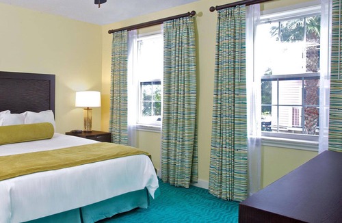 Paradise Island Resort | Harborside Resort Atlantis-2 Bedroom villa-Atlantis Wristbands Included