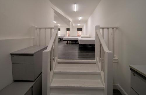 Bristol Floating Harbour Hostel | Harbourside Hostel Bristol