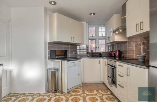 Knightsbridge Apartment | Harrods View 2BR Luxury Apartment | London Stay