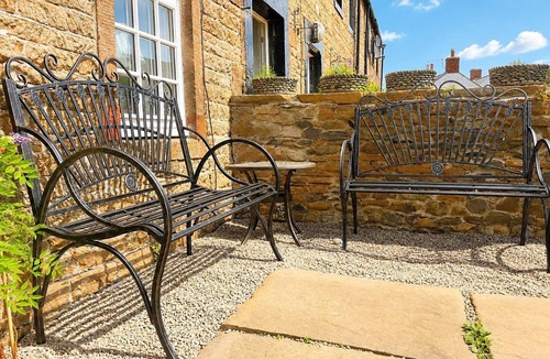 Temple Sowerby Cottage | Hawthorn Cottage, Temple Sowerby - dog friendly, romantic cottage