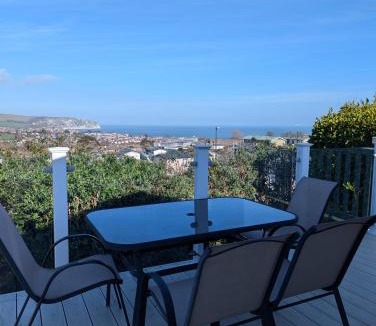 Swanage House | Helmsley Lodge sited on the Swanage Coastal Park with uninterrupted panoramic sea views