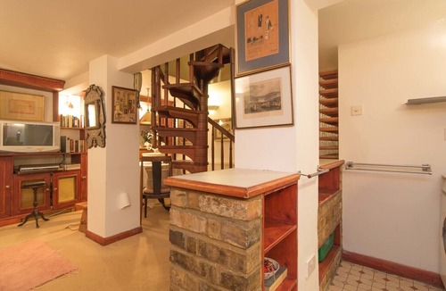 Knightsbridge House | Heritage & Harrods. - Three Bedroom House, Sleeps 5