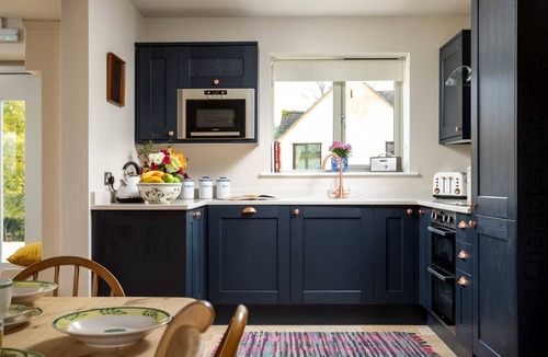 Bourton House | HETTY'S STABLES, family friendly, with open fire in Naunton