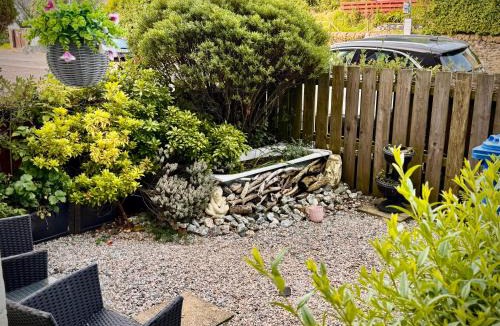 Port Bannatyne Apartment | Hide-a-While
