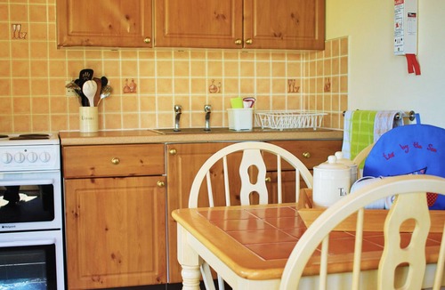 Boscastle Cabin | Hideaway Pine Cabin With Great Sea Views In Peaceful Location